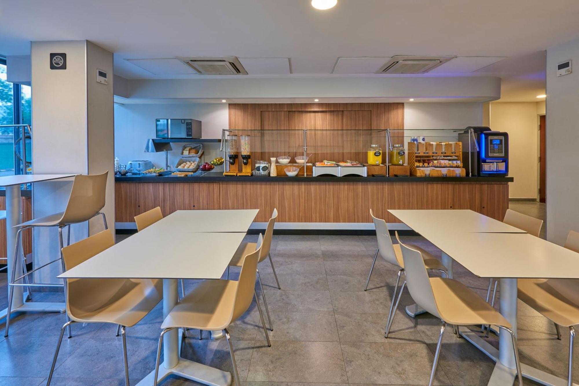 City Express By Marriott Saltillo Norte Екстериор снимка