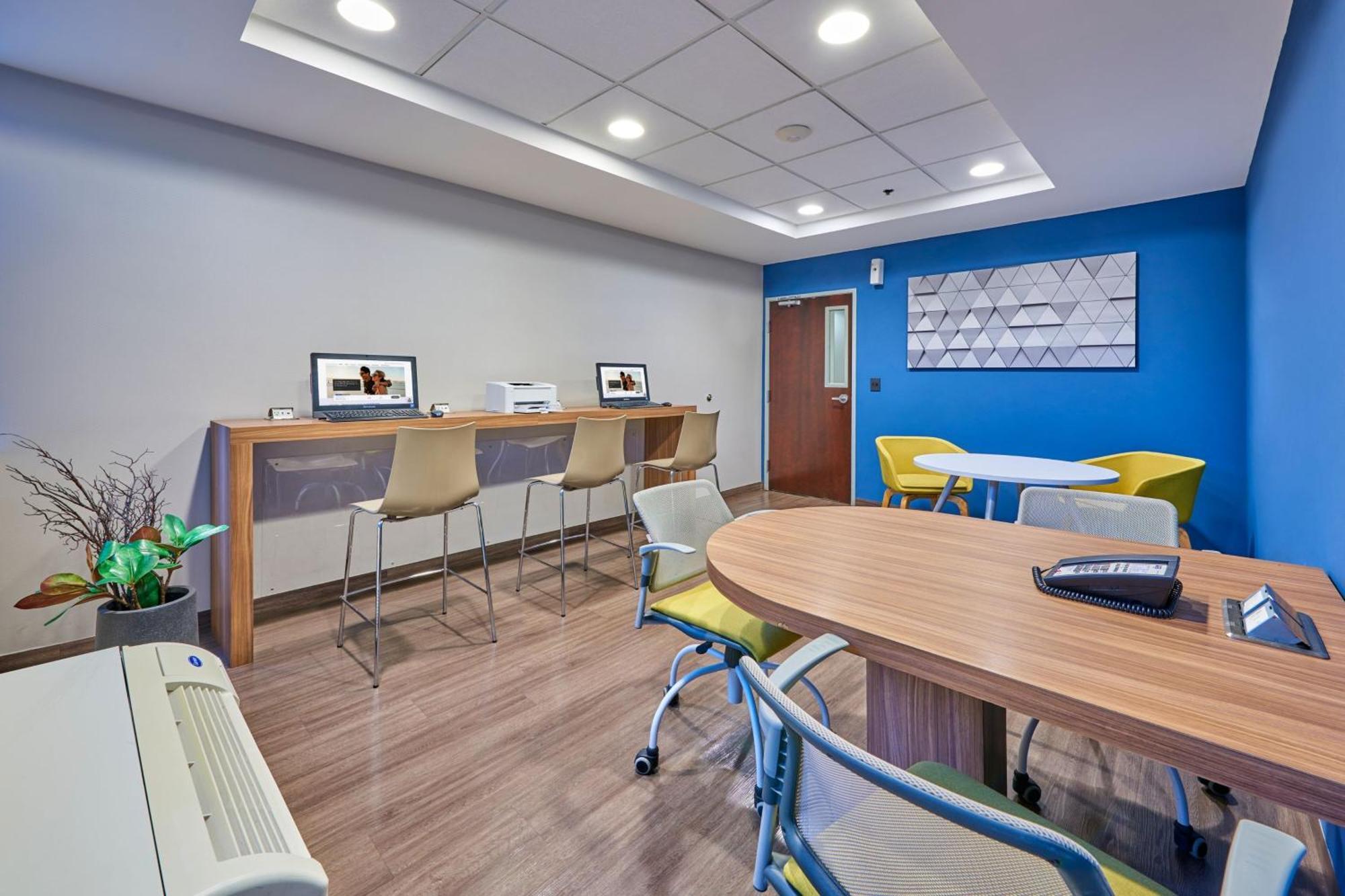 City Express By Marriott Saltillo Norte Екстериор снимка